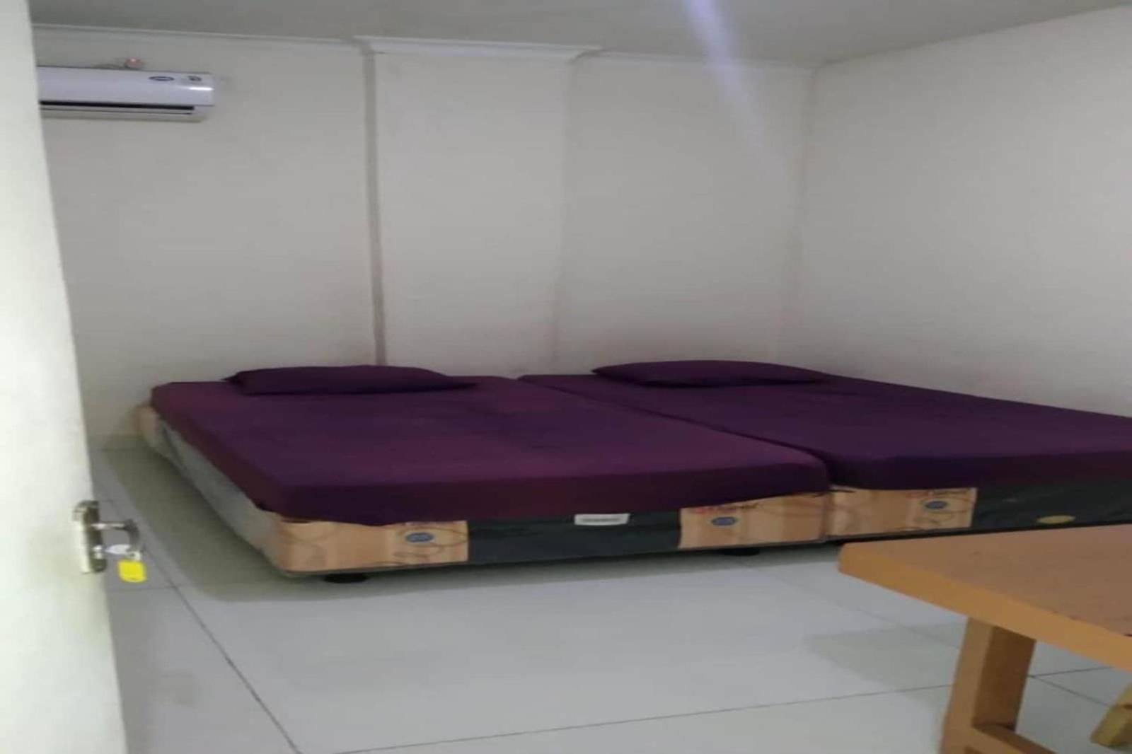 Spot On 94166 Kost Bunda Syariah Hotell Bekasi Eksteriør bilde