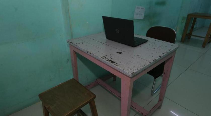 Spot On 94166 Kost Bunda Syariah Hotell Bekasi Eksteriør bilde